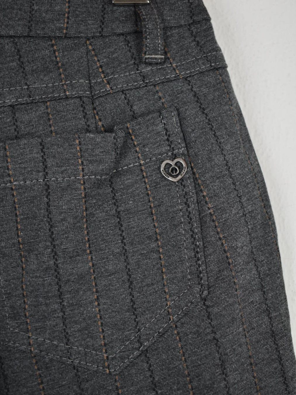 Please Jeans Pantaloni: Please Hose Gr.S – Usato da Nürensdorf venduto da 2ND_STORY 3