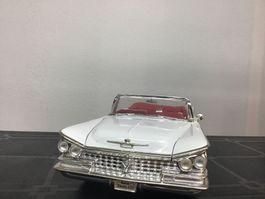 Buick Electra 225 Cabriolet Modellauto, ROAD Signatures,1/18