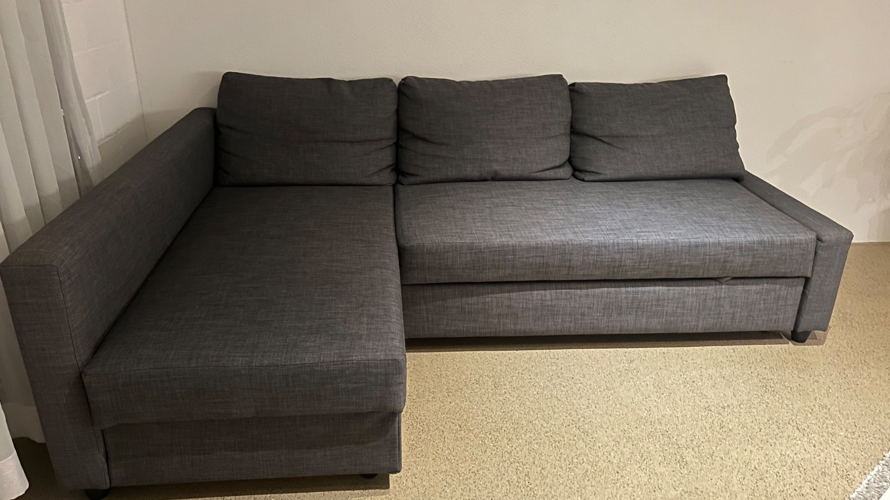 Ikea Divani: Sofa IKEA Grau – Usato da Zürich venduto da alevezzoni 2