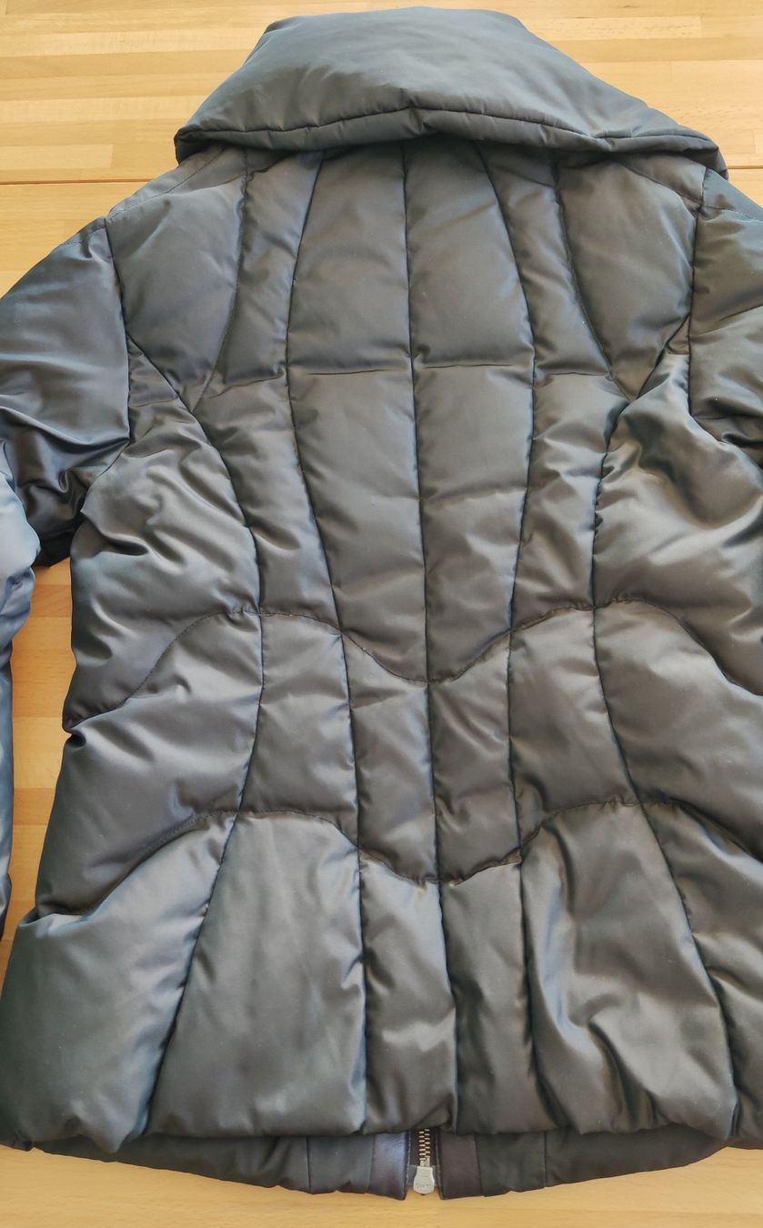 Moncler Giacche: Doudoune courte brune Moncler – Usato da Orbe venduto da ecilea 4