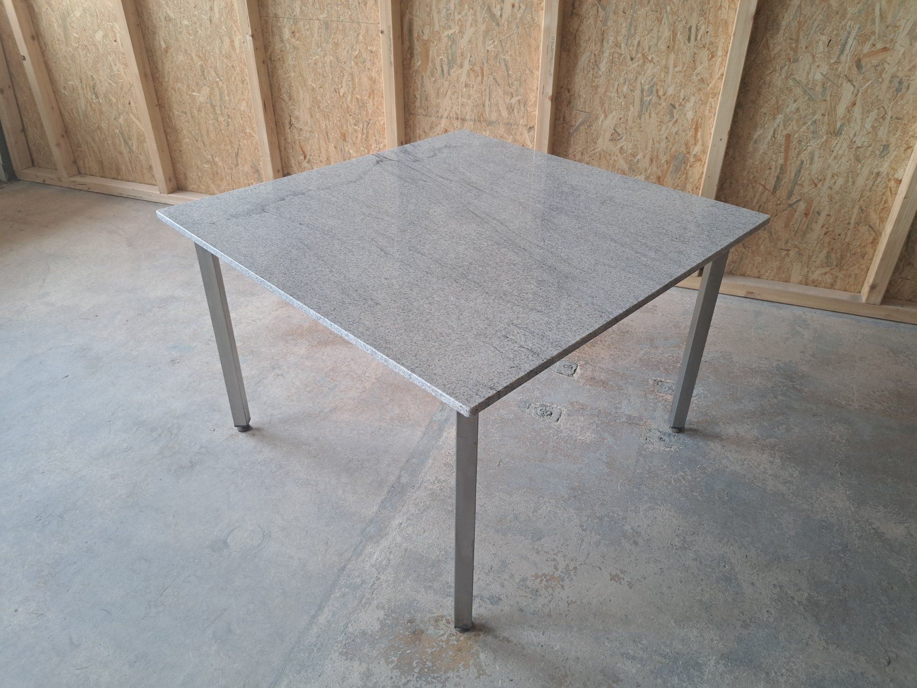 Tables: Gartentisch Marmor Granit/ Chromstahlgestell – D'occasion à Belp par deal-now