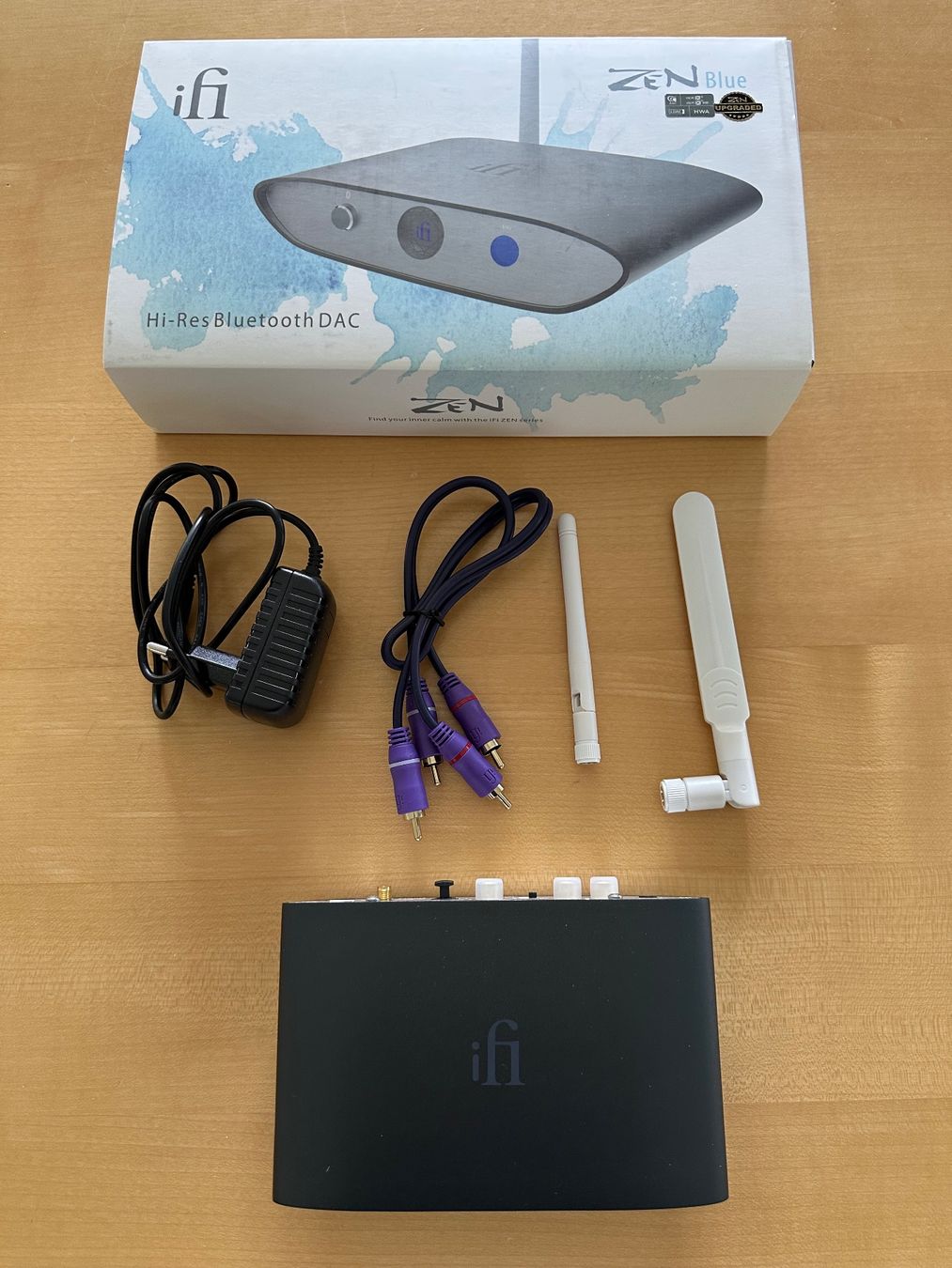 Convertitori: iFi ZEN Blue V2 Bluetooth DAC Hi-Res Audio Receiver – Usato da Dachsen venduto da Mluxury 2