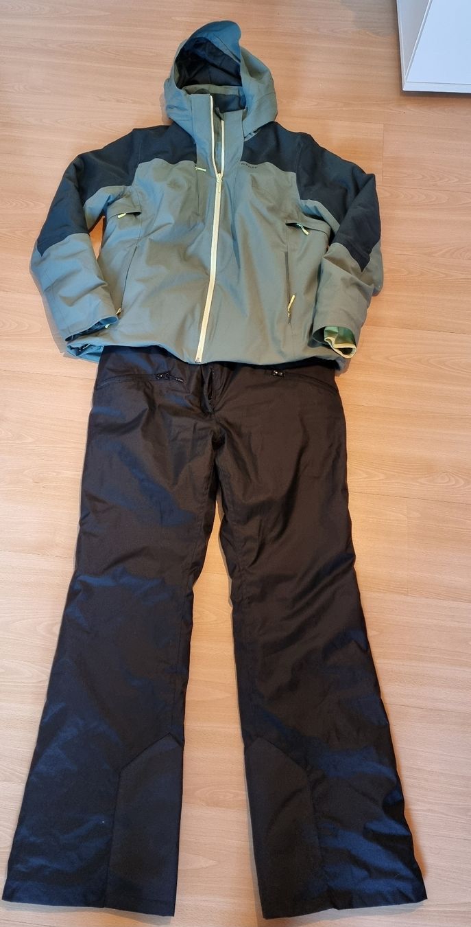 Decathlon Ensembles & Tailleurs: Ensemble de ski Wedze XL – D'occasion à st-Léonard par Pegaze0