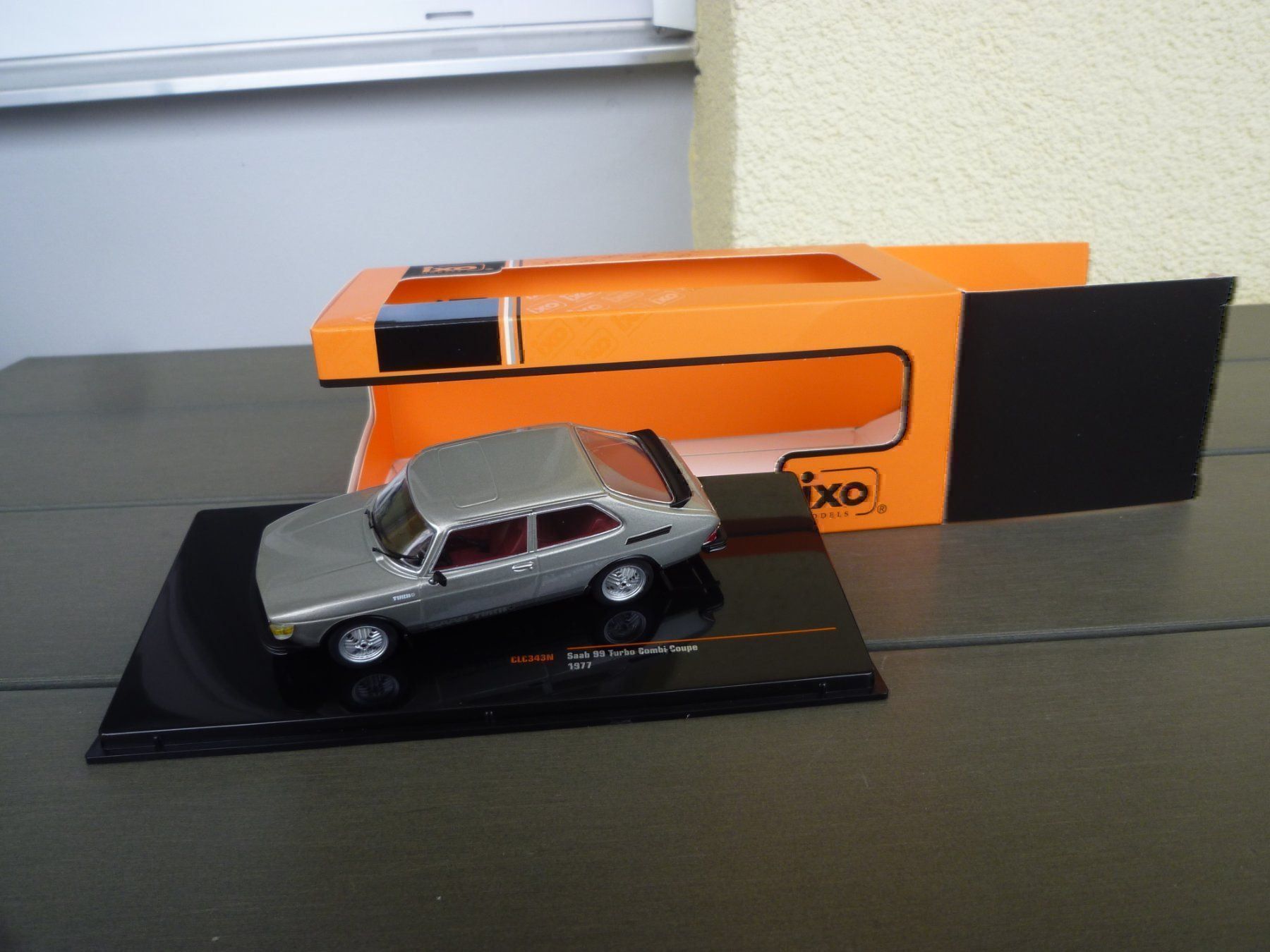 Saab Modellautos: Saab 99 Turbo Combi Coupè (1977) – Neu und originalverpackt aus Flawil von Imperiosud