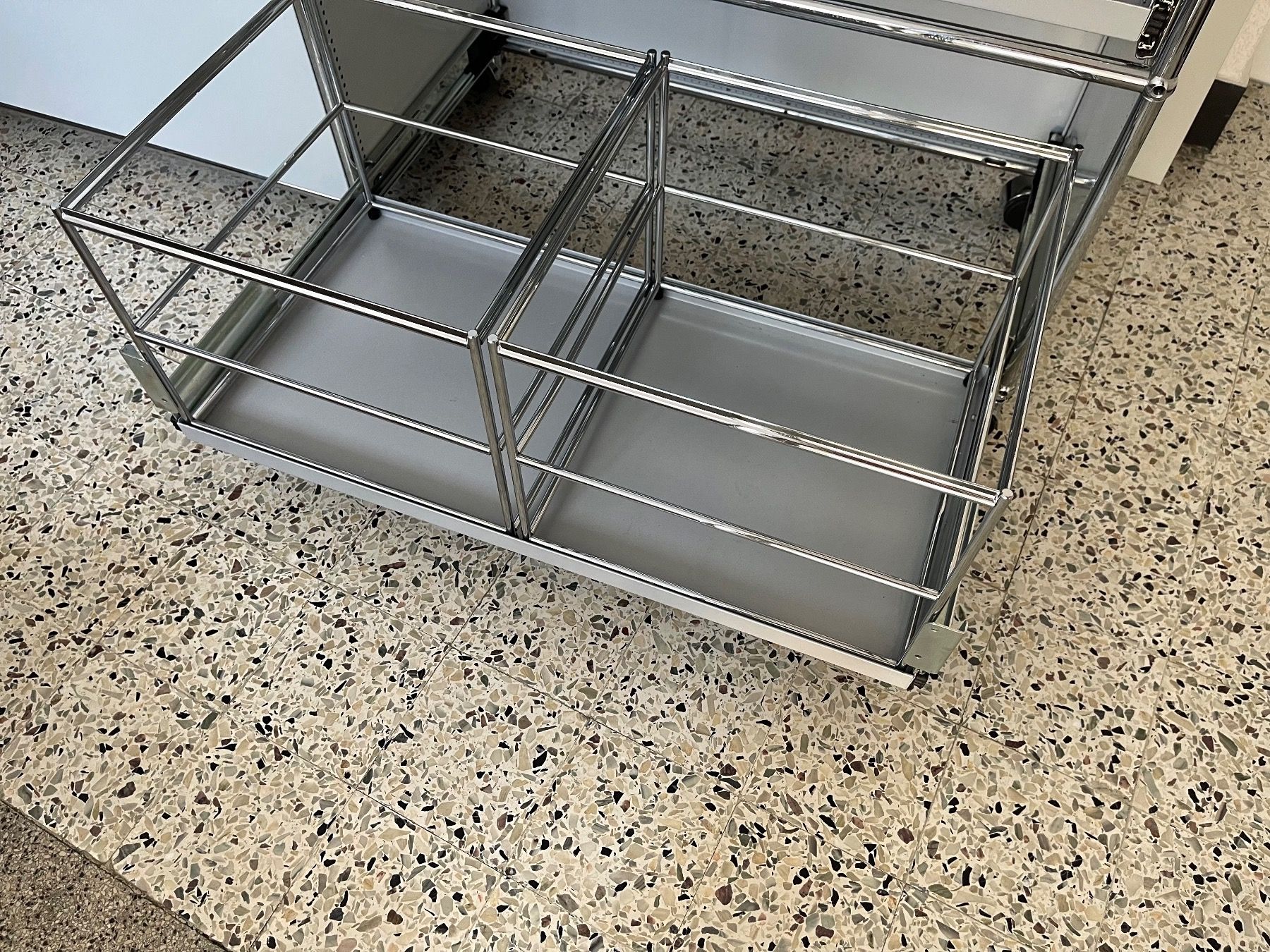 USM Cassettiere: Usm Auszug  75x 35 oder 75x50 inkl. 2 korb Lieferung gratis – Usato da Thun venduto da Thuno6 3