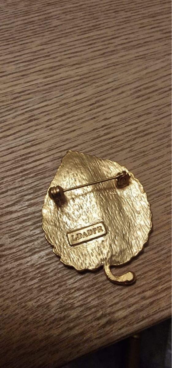 Spille & Fermagli: Goldene Brosche im Blätterdesign, neuwertig – Usato da St. Gallen venduto da mania03 2