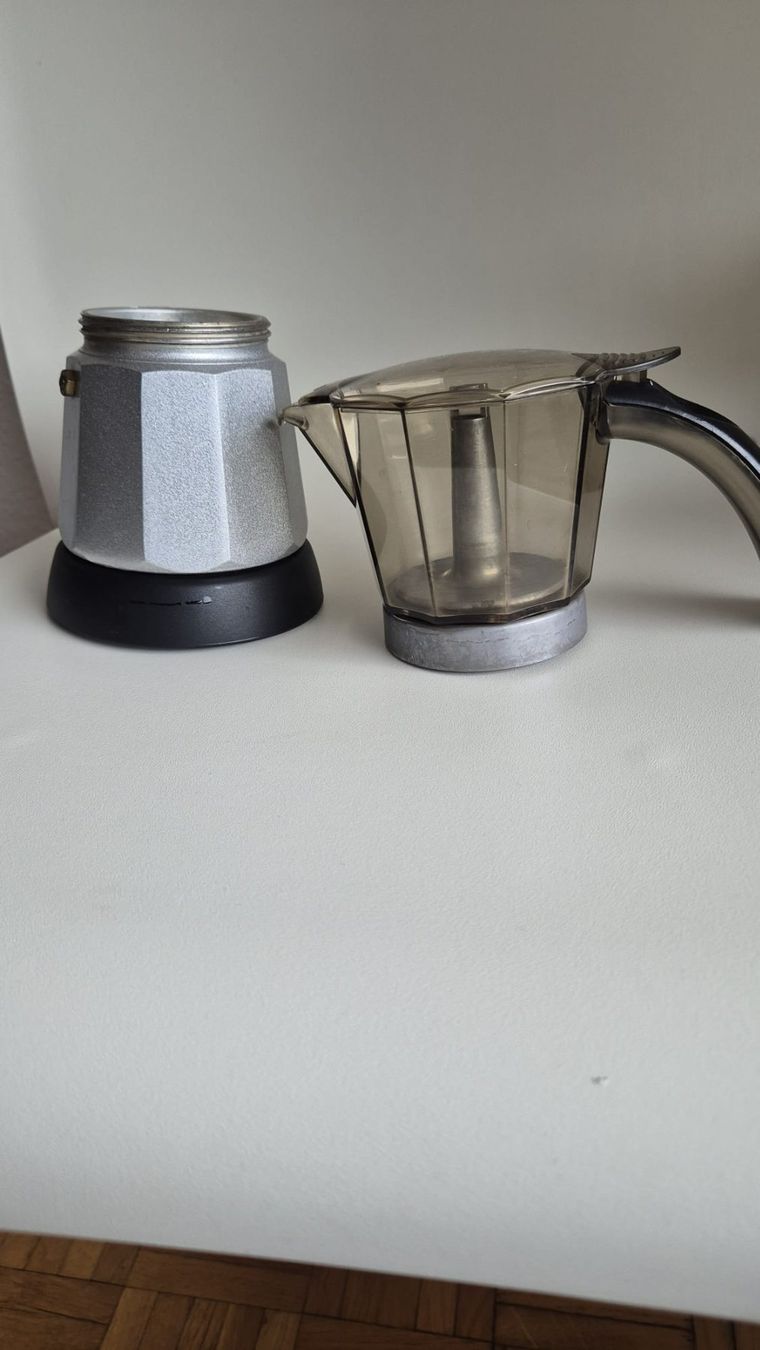 De'Longhi Macchine per caffè & Macchine per espresso: Moka électrique - Alicia - DeLonghi – Usato da Geneve venduto da pequinio 5