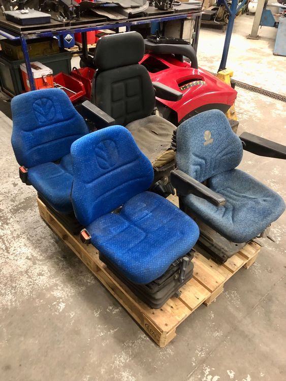 Traktorsitz Schleppersitz blau Armlehne Fahrersitz Bagger Traktor