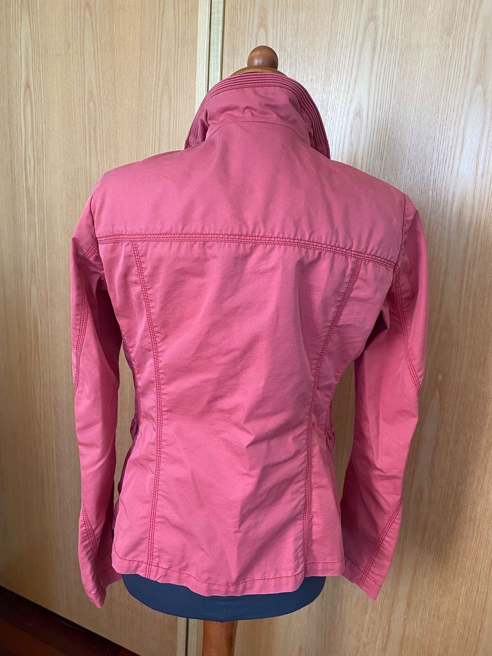 Peuterey Giacche: PEUTEREY leichte Damenjacke Baumwollmix – Usato da Besazio venduto da lionheart63 1