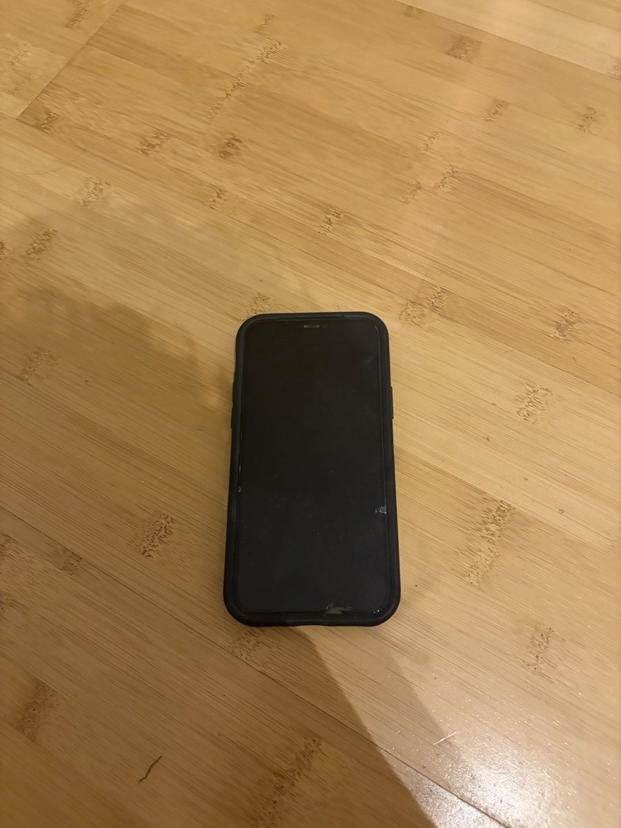 Apple Handys / Smartphones: iPhone 12 gebraucht  – Gebraucht aus Staufen von nic_8g8z