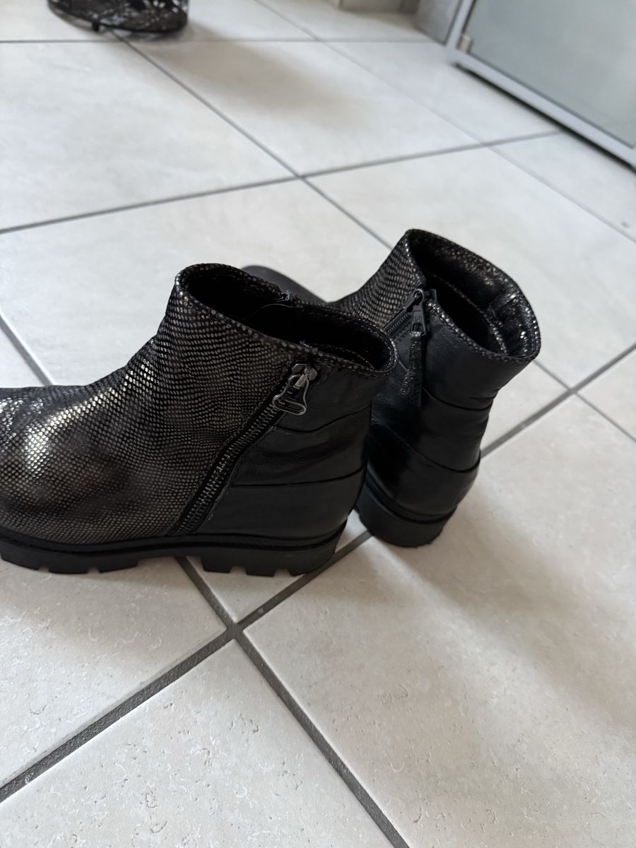 Scarpe da donna: Lederstiefelette Gr. 38 Mjus braun/gold – Usato da Greifensee venduto da Tschappala 6