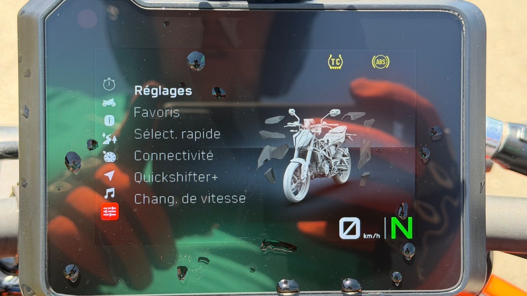 KTM Strasse: Ktm duke 390 – Gebraucht aus Billens von ha8_66bc 7