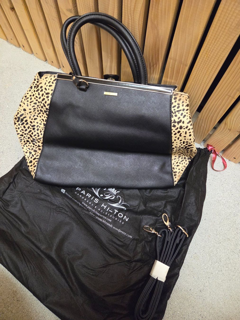 Paris Hilton Borse da donna: PARIS HILTON Leopard Handtasche – Usato da Emmen venduto da GrabandGo 2