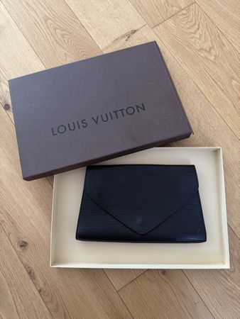 Louis Vuitton Pochette Clutch Tasche