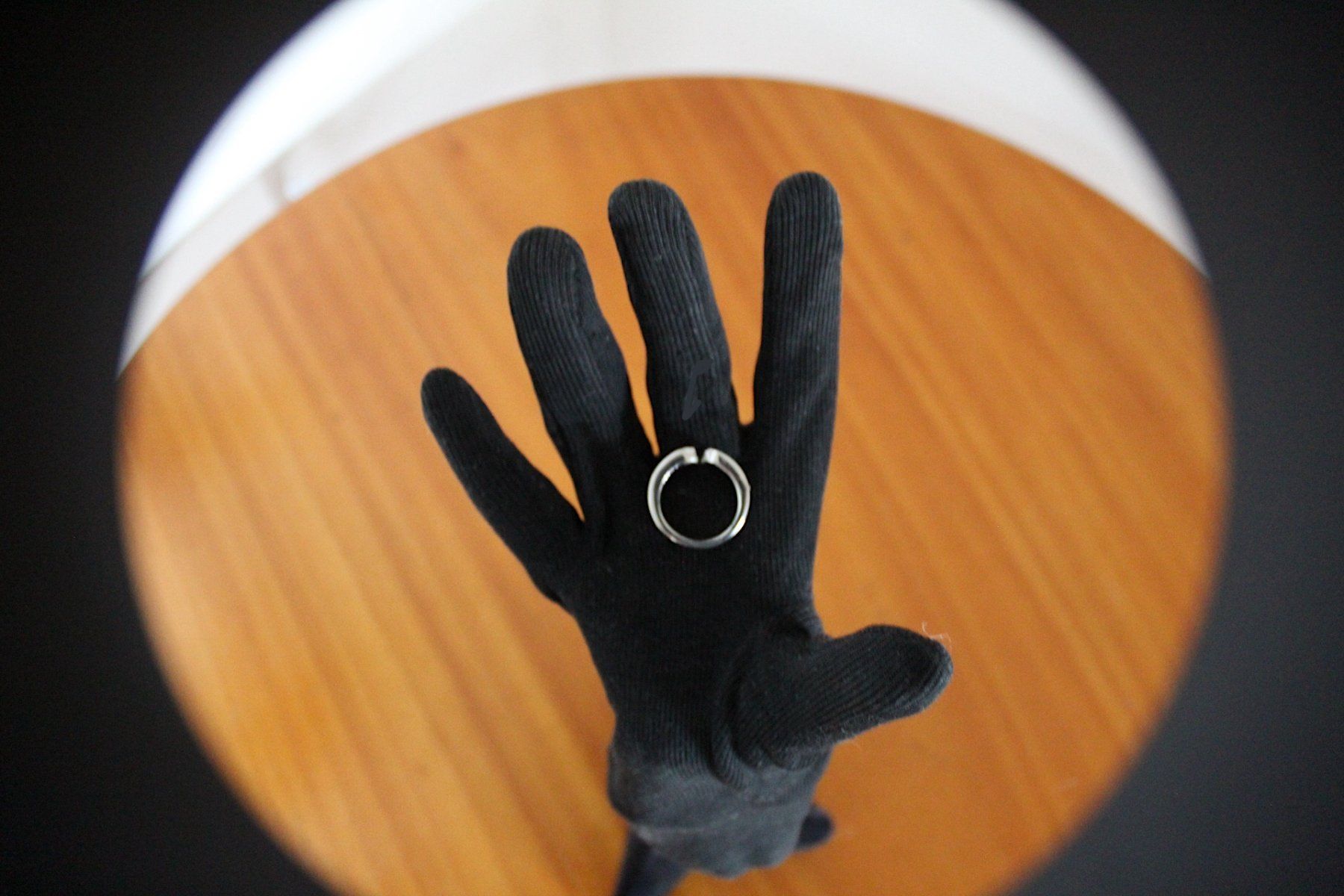 Anelli: Ring mit Strasssteine, Gr. 60 - 19 mm – Usato da Locarno venduto da madame-tus-sauds 4