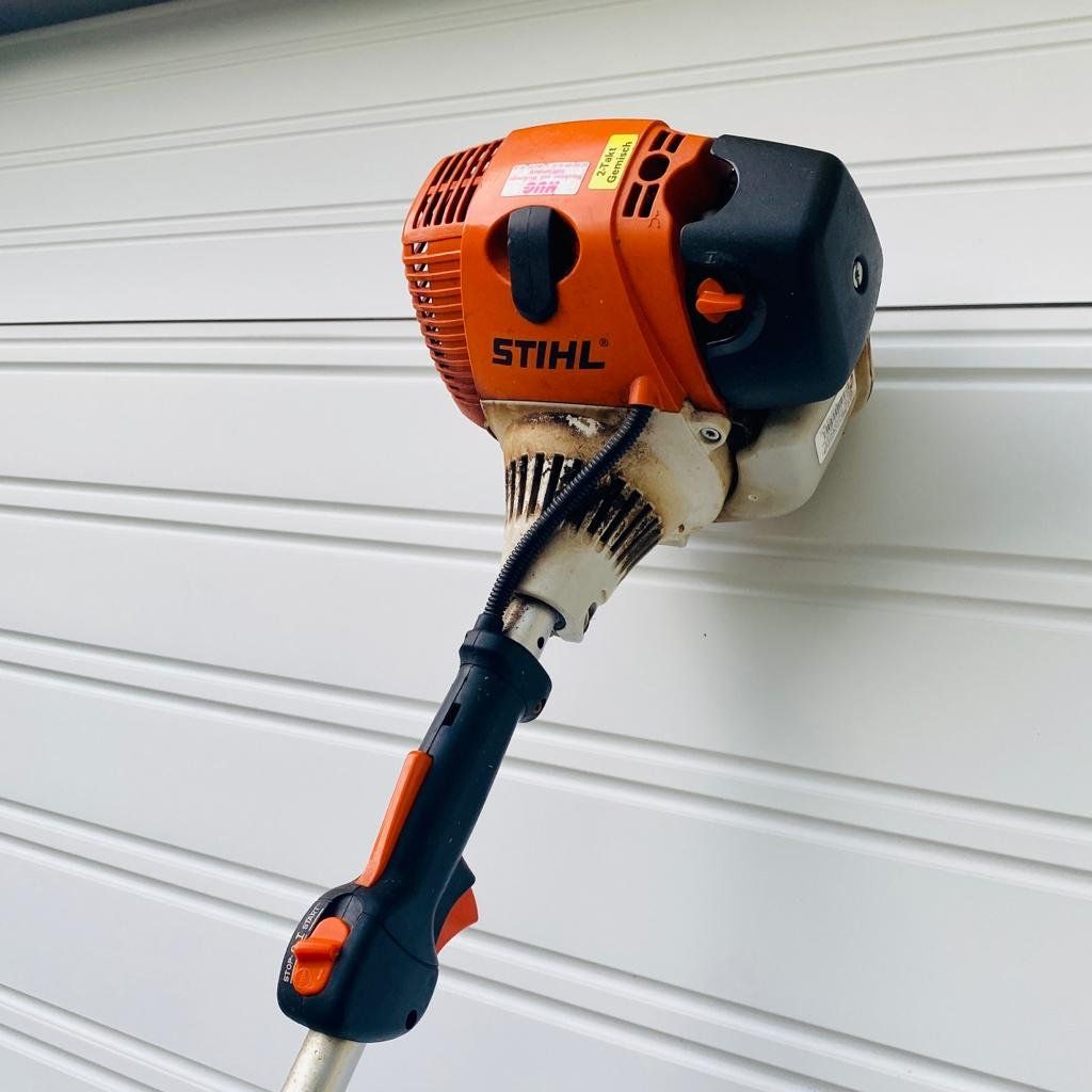 Stihl Motorsensen & Rasentrimmer: Benzin-Motorsense STIHL FS 131 R – Gebraucht aus Magden von  2