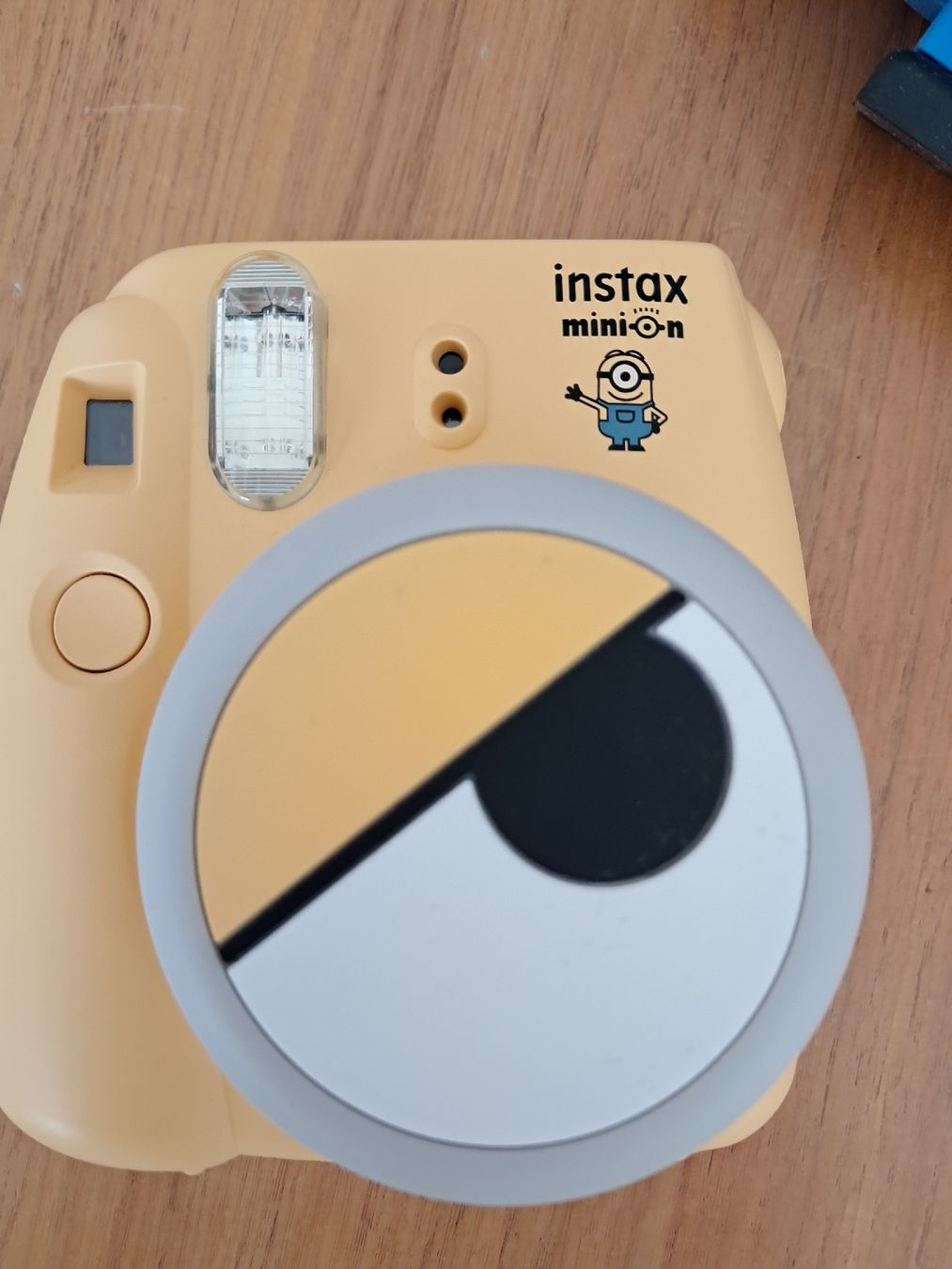 Fujifilm Fotocamera: Fotokamera Minions-Version – Nuovo (secondo la descrizione) da Nussbaumen AG venduto da pho_5s2l 5