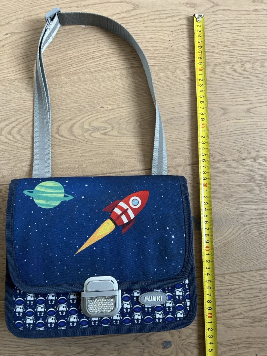 Funki Borse & Zaini: Funki Kindertasche Astronaut Weltraum  – Usato da Oensingen venduto da katepe