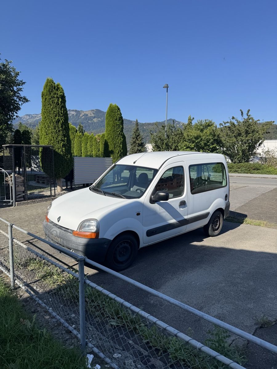Autos: Renault Kangoo 1.2 – D'occasion à Oberriet SG par bue_z8st