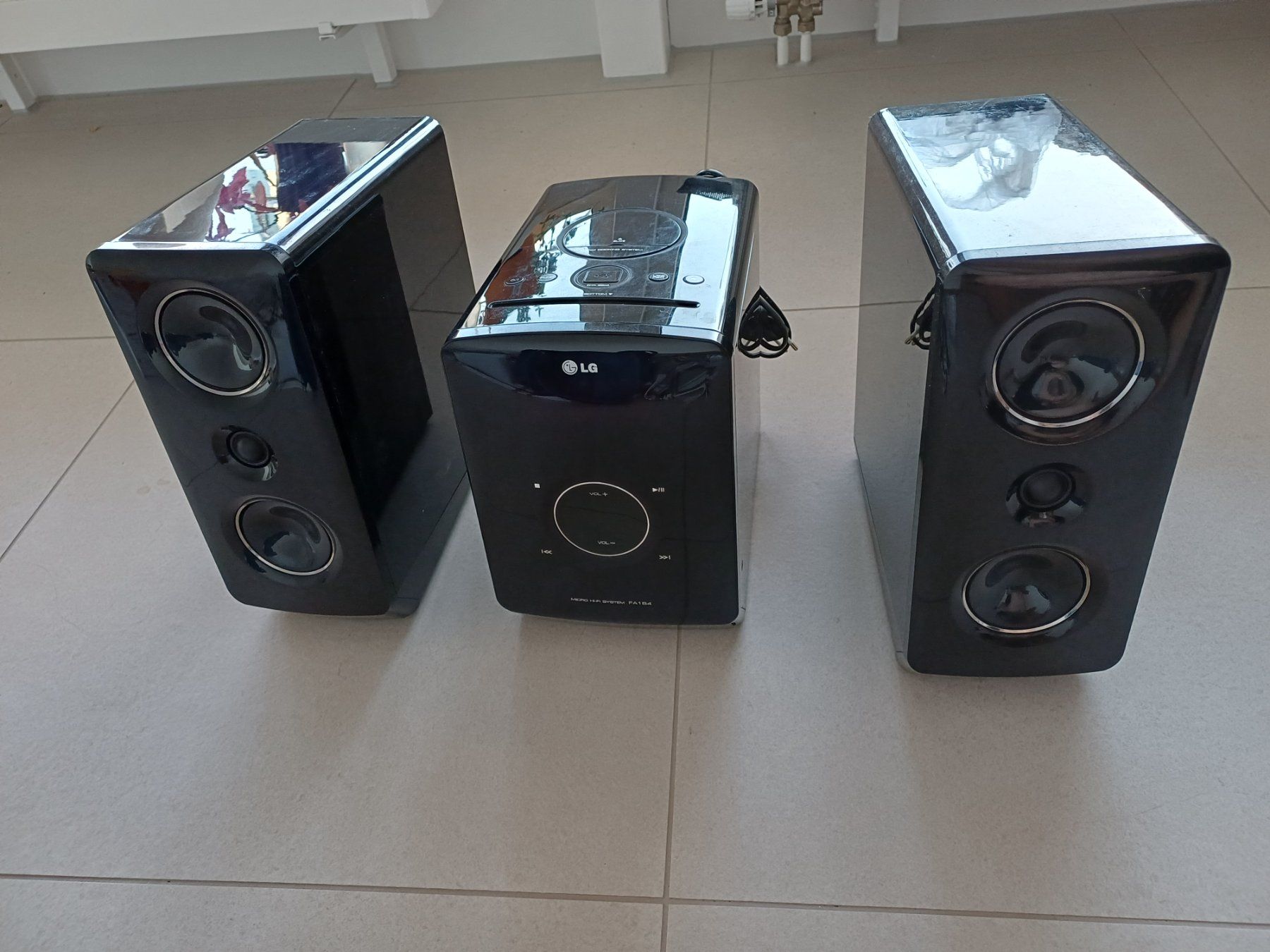 LG Systèmes audio & multimédias: LG Hi-Fi System – D'occasion à Olten par stu10737
