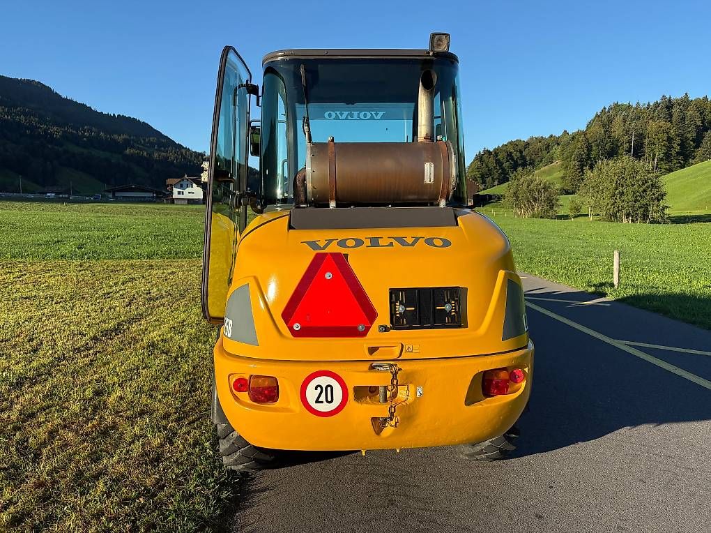 Caricatori: Volvo L25B-P Pneulader – Usato da Rothenthurm venduto da FHS6418 6
