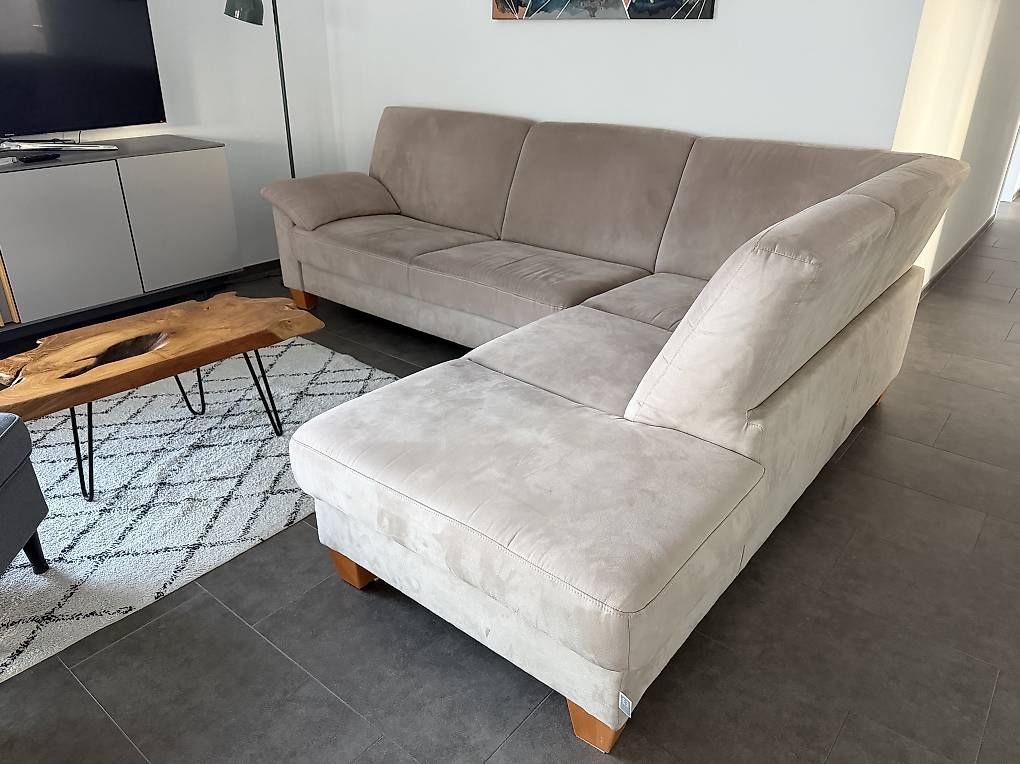 Sofas: Ecksofa zu verschenken – Gebraucht aus Grabs von mel_9hvs 1