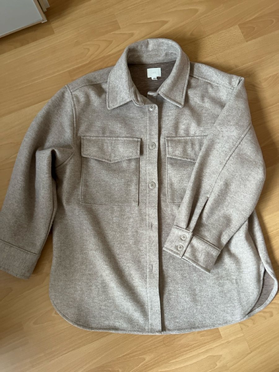 H&M Jacken: Leichte Jacke H&M Gr. L – Gebraucht aus Wintersingen von MIGG-6