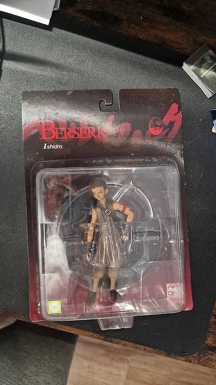 Statuette: Berserk action figures – Usato da Minusio venduto da gab_w8rv 3