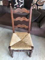 ALTER HOLZSTUHL, SÜDL. STIL, SITZHÖHE 45 CM, GEDRECHSELT