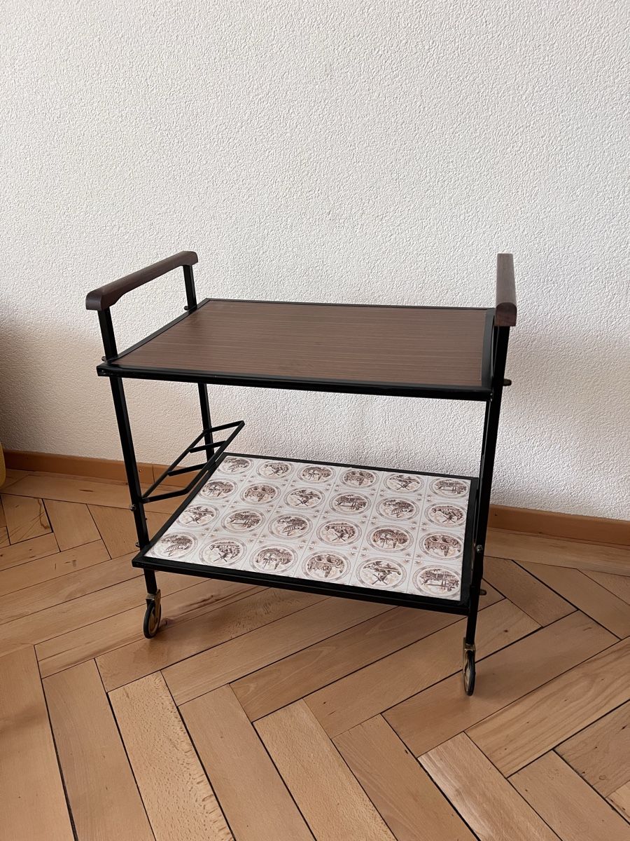 Carrelli di servizio: Vintage bar trolley – Usato da Zürich venduto da rbi_szg2 1