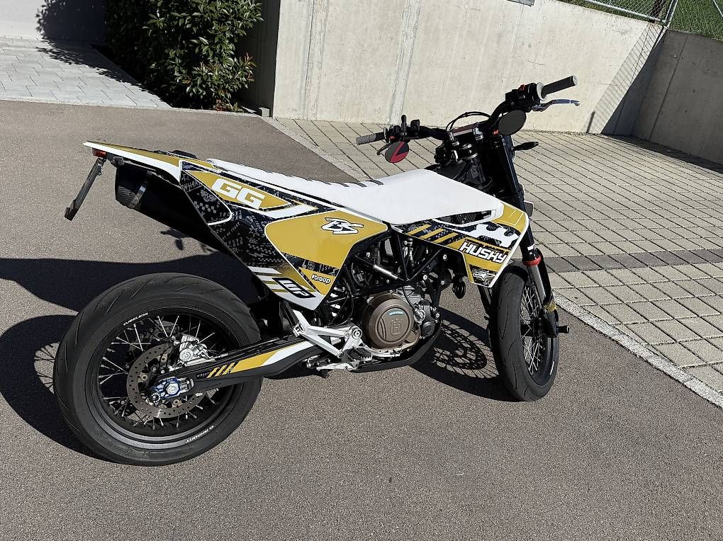 Strada: Husqvarna 701 Supermoto  – Usato da Amlikon-Bissegg venduto da lor_gfk9 2