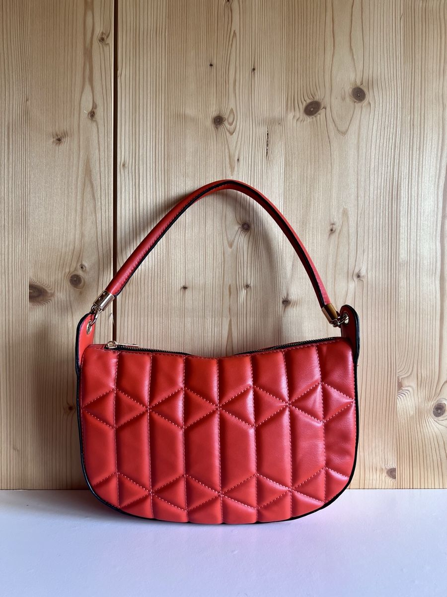Taschen für Damen: Schönes Taschenpaket  – Gebraucht aus Balgach von Ni.Steiger 4