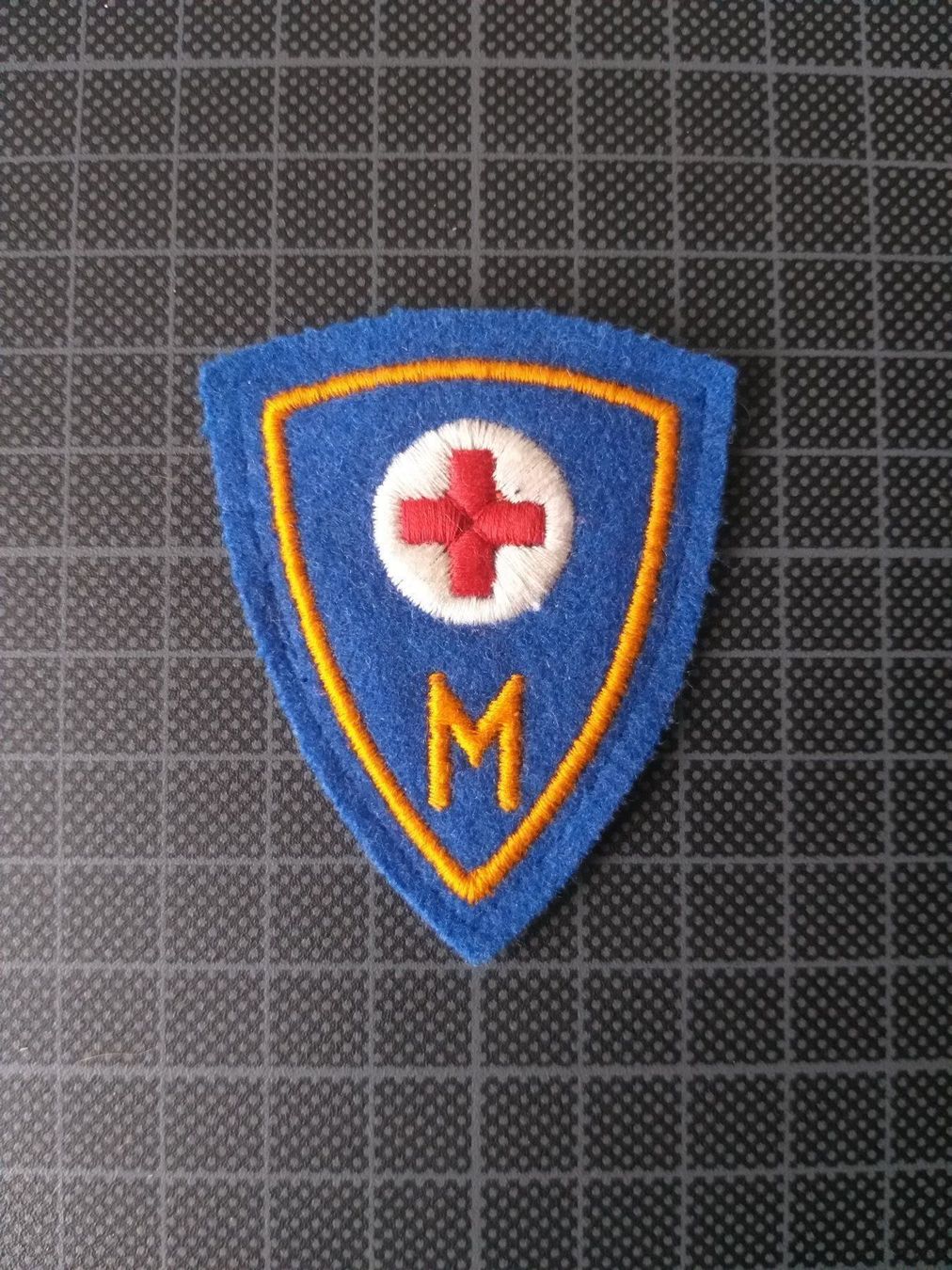Placchette & Badge: Funktionsabzeichen Sanitätsmaterialsdt – Usato da Bauma venduto da SwissMilitaria