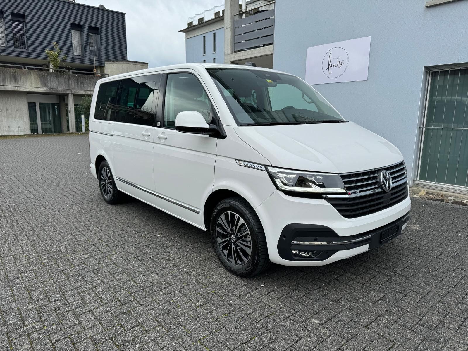 VW Automobili: VW Multivan T6.1 – Usato da Lupfig venduto da feris 2