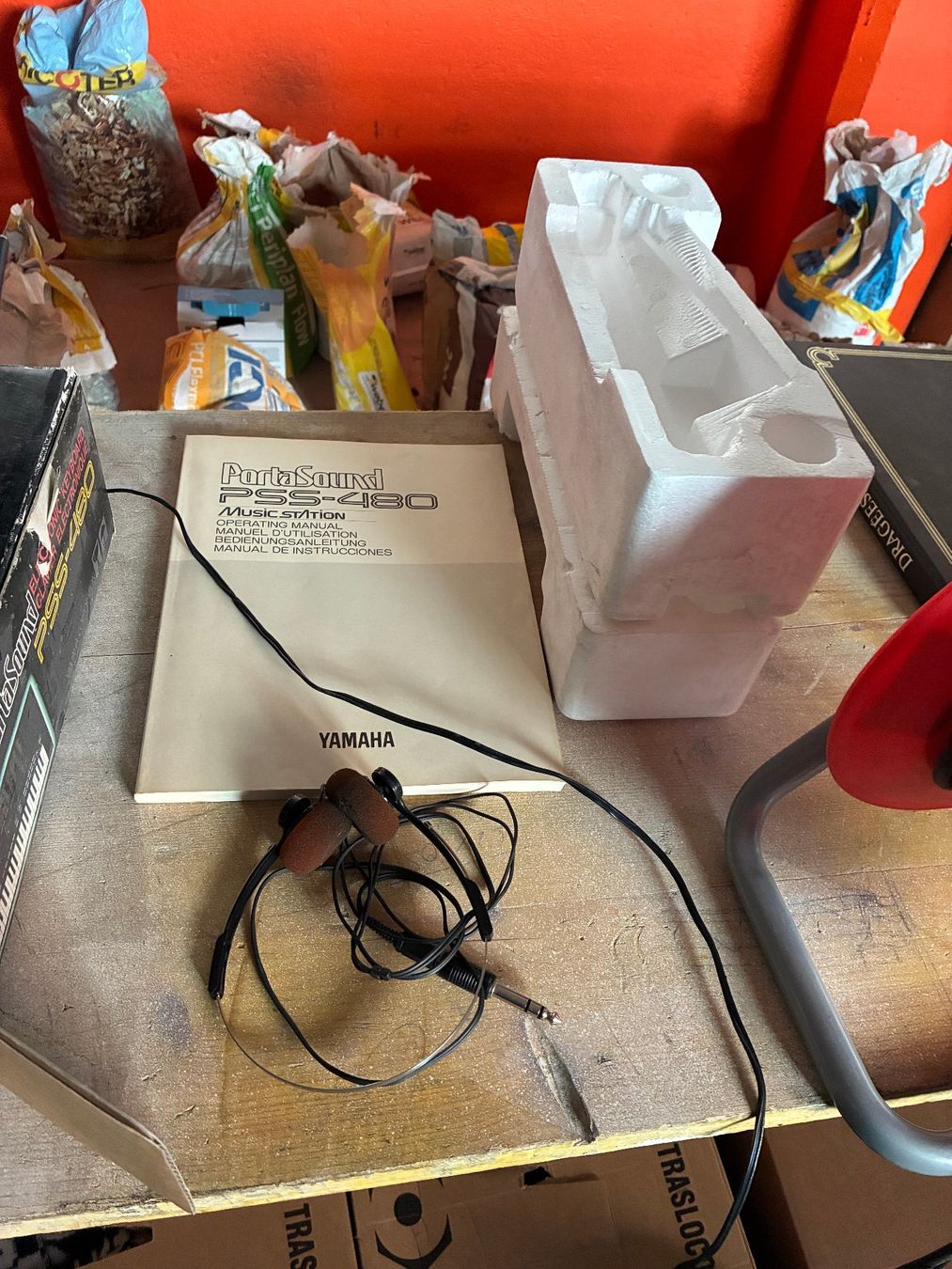 Yamaha Strumenti musicali: Yamaha PortaSound PSS-480 – Usato da Luzern venduto da Elgordo7 2