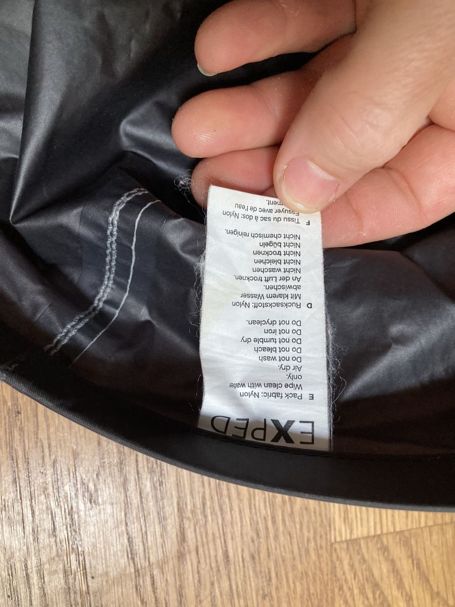 Exped Rucksäcke: Exped Rucksack schwarz, wasserdicht  – Gebraucht aus Männedorf von anialda 1