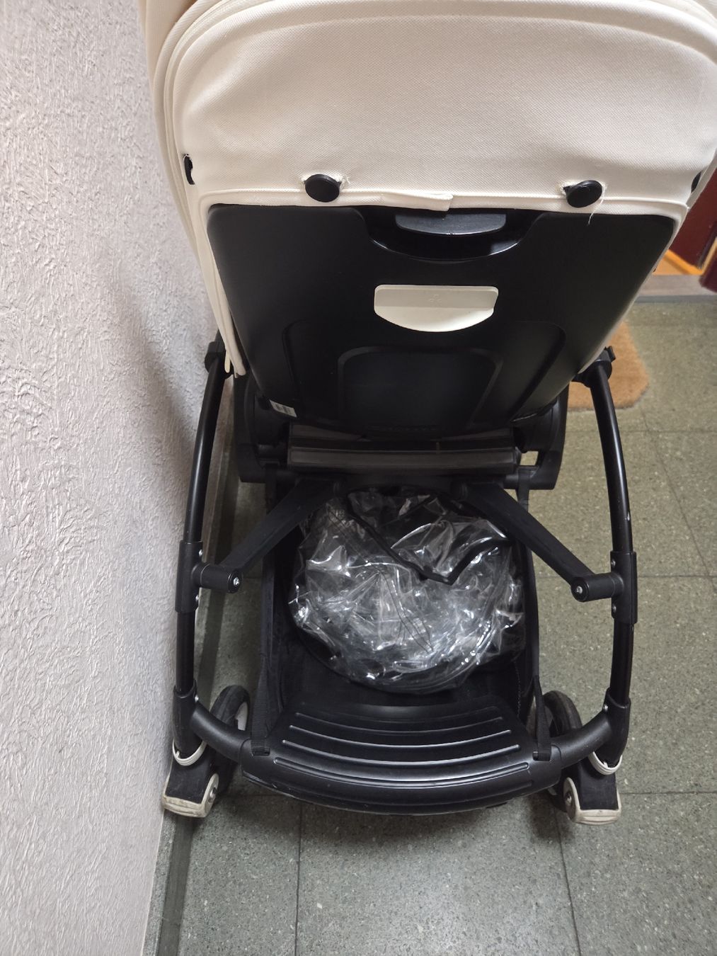 Bugaboo Kinderwagen: Bugaboo Bee 5 Stroller Black Used – Gebraucht aus Zürich von schimmel05 2