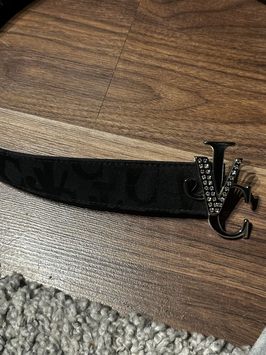 Versace Gürtel: Schwarzer Versace Jeans Couture Gürtel, Grösse 85 cm – Gebraucht aus Luzern von kim221080 7