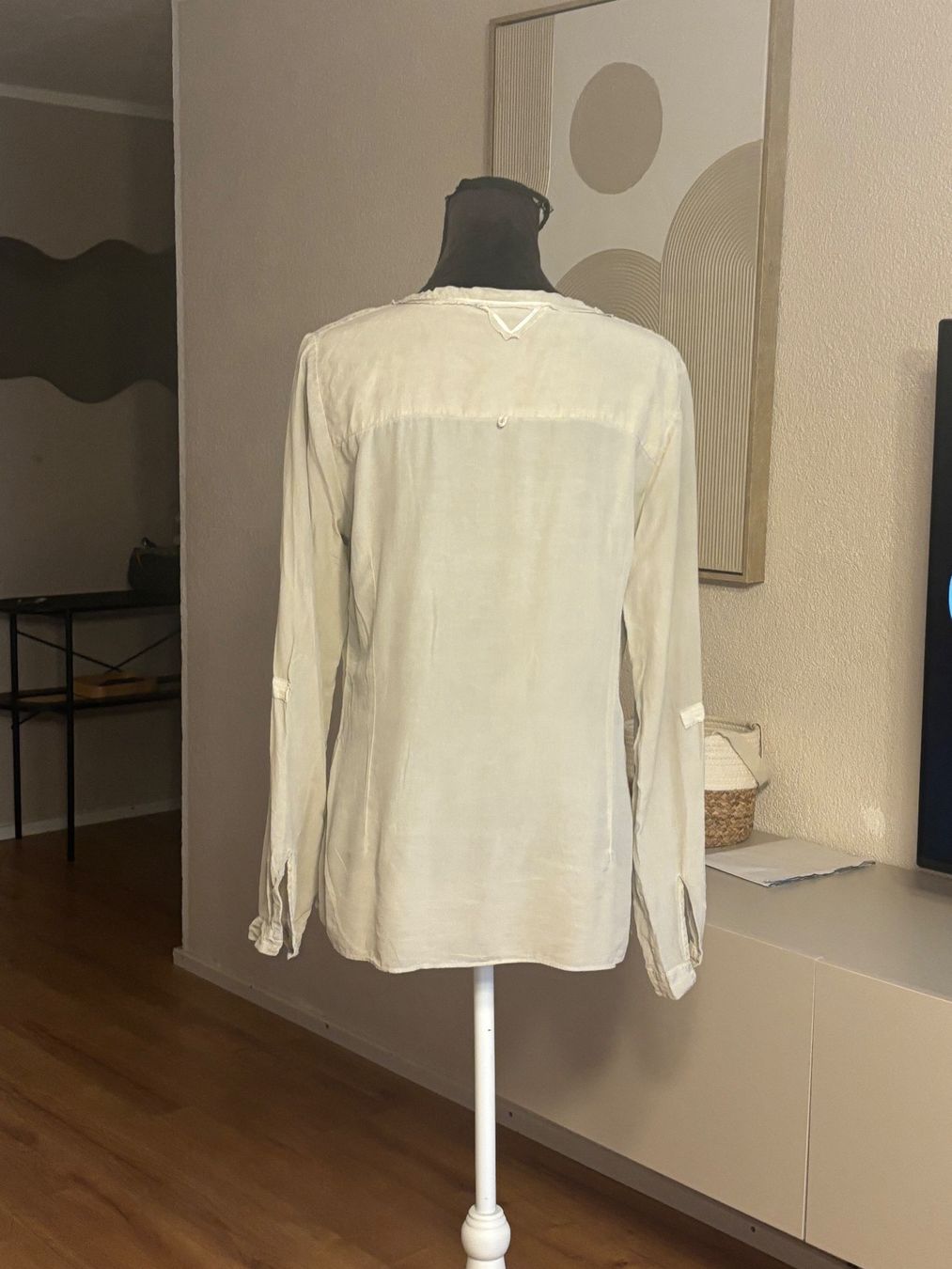 Nile Blusen: Nile Bluse 100% Seide – Gebraucht aus St. Margrethen SG von dijanaO 1