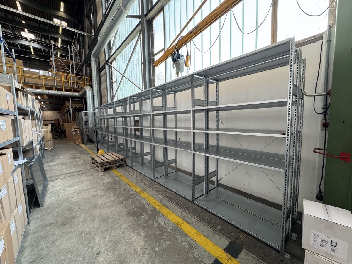 Scaffali: SSI Schäfer Tablarregale / Lagerregale – Usato da Bazenheid venduto da Sebi9602 1