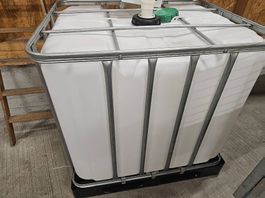 1'000l IBC Container Regen Wasser Tank / Fass