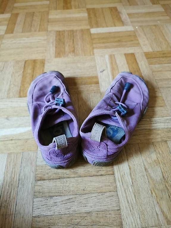 Wildling Scarpe per ragazzi: Wildling Tanuka Gr 30 – Usato da Riehen venduto da LaurJer 2