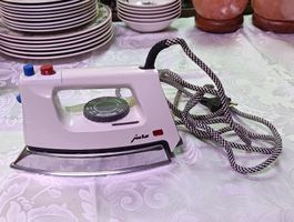 Jura Bügeleisen Typ 362 / 1300 Watt