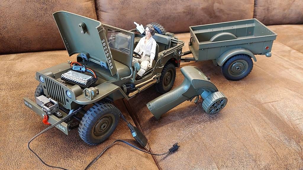 RC Modellbau: RC Crawler Willis US Army 4x4 1:10 – Gebraucht aus Seedorf BE von Frinlin 1