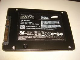 1 stück 500gb ssd. Samsung 850 EVO. Getestet. Siehe Details