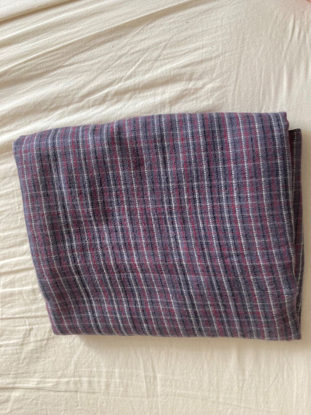 Foulards, Tücher & Schals: Schal kariert violett grau neu – Neu (gemäss Beschreibung) aus Wädenswil von qla76_wh 1