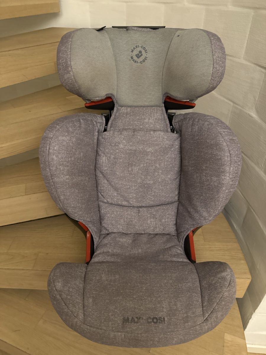 Maxi-Cosi Seggiolini per auto: Maxi Cosi child seat – Usato da Herrliberg venduto da iva_26vk
