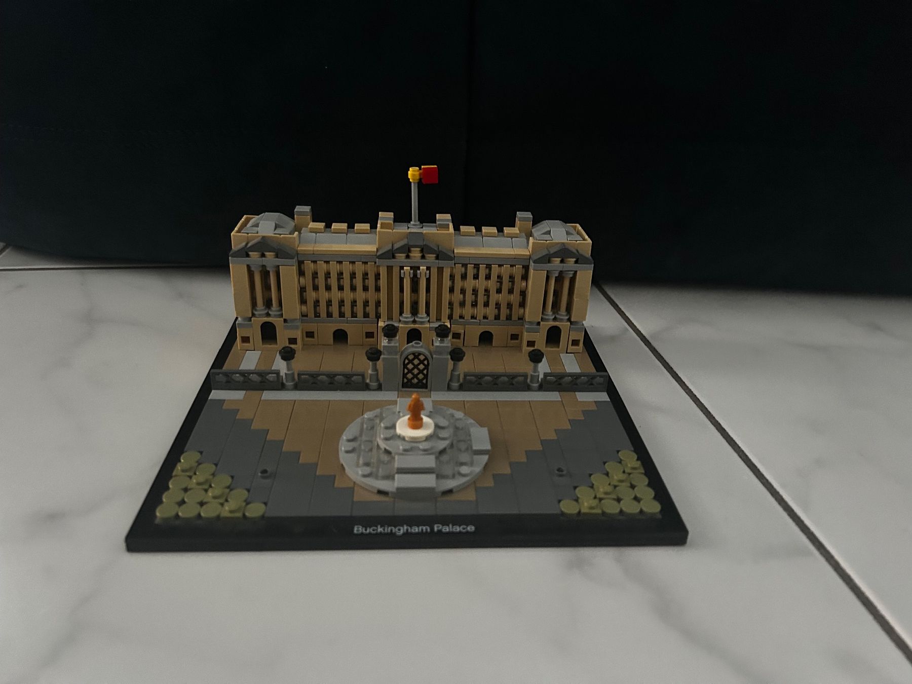 Lego Jeux de construction: LEGO architecture 21029 Buckingham palace – D'occasion à Richterswil par Jolipoisson