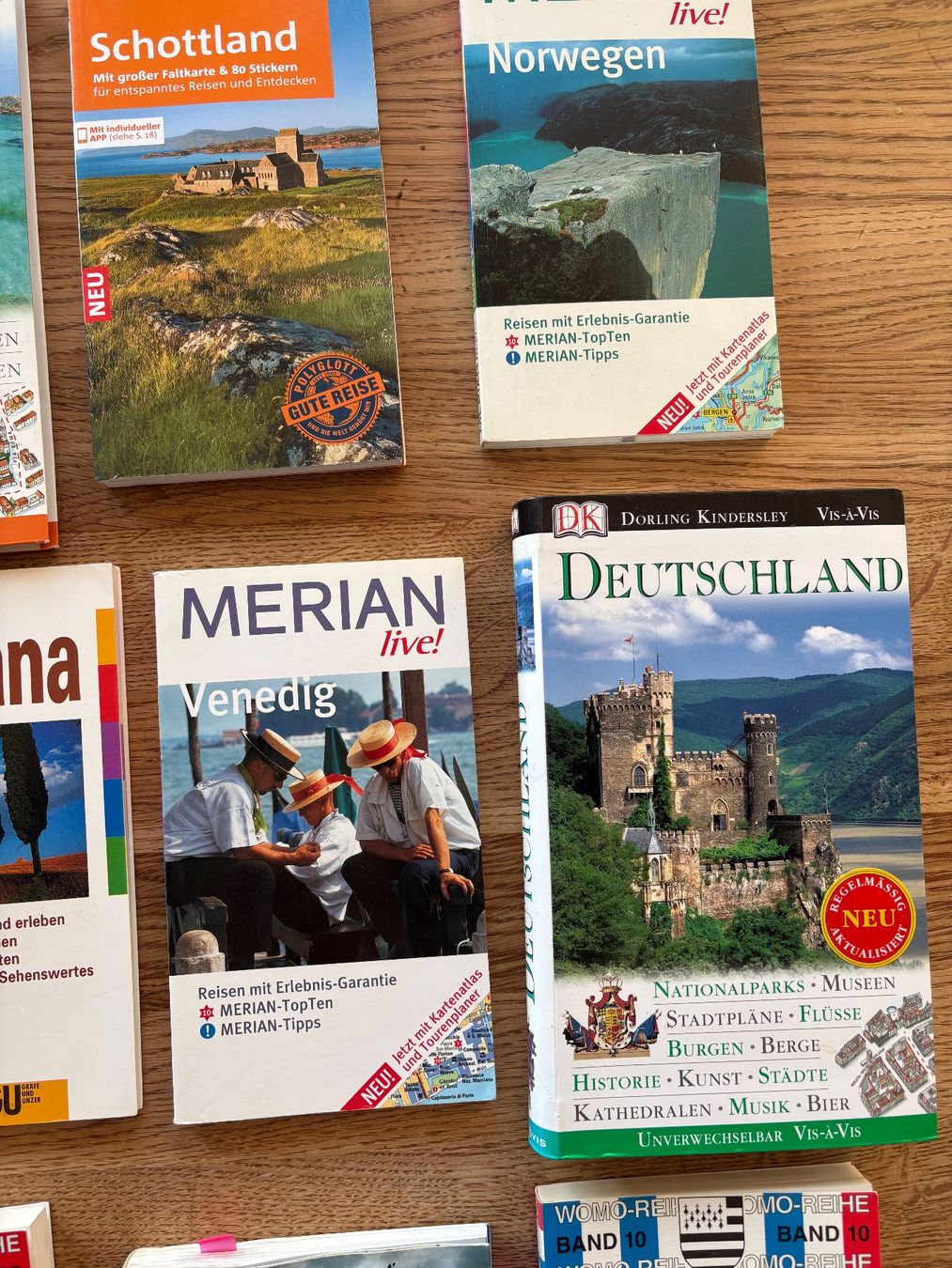 Libri: Ferien Reiseführer-Set: 13 Stück ,Destinationen, – Usato da Schleinikon venduto da msfwmw2 4