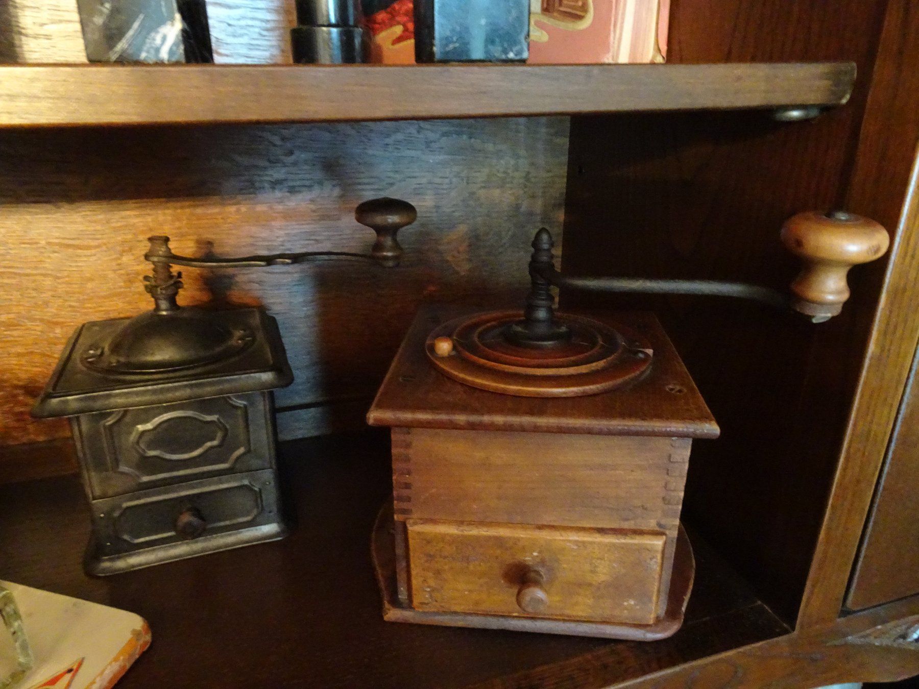 Elettrodomestici da cucina: Sammlung von 5 alten Kaffeemühlen – Usato da Vitznau venduto da Mina60 3